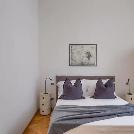 Loft Numero Quattro Apartment *