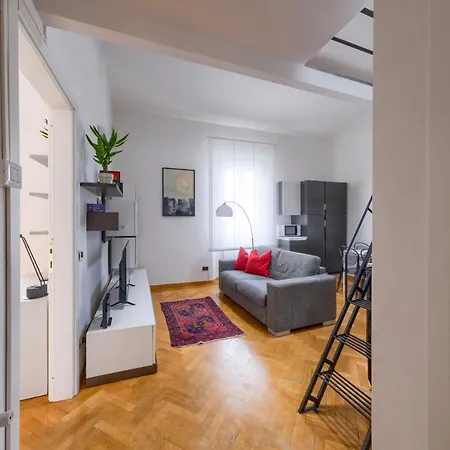 شقة Loft Numero Quattro
