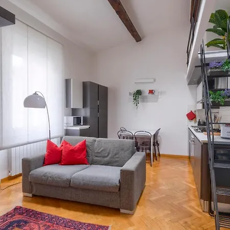 Apartment Loft Numero Quattro Florenz